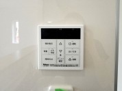 【給湯器リモコン】
