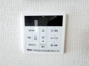 【給湯器リモコン】