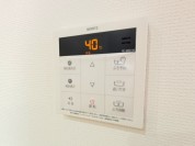 【給湯器リモコン】