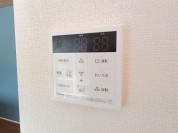 【給湯器リモコン】