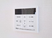 【給湯器リモコン】
