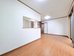 四街道市和良比