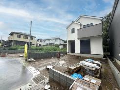 鎌ケ谷市中佐津間1丁目