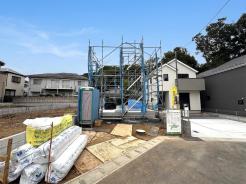 鎌ケ谷市中佐津間1丁目