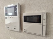 【インターフォン・給湯器スイッチ】