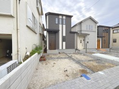 2025年11月上旬完成予定