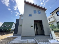 横浜市金沢区富岡西4丁目