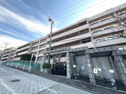 横浜市磯子区丸山1丁目