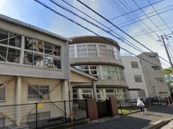 横須賀市安浦町2丁目