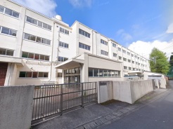 横浜市金沢区六浦南4丁目