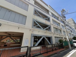 横浜市磯子区森1丁目