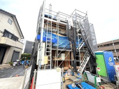 草加市青柳8丁目