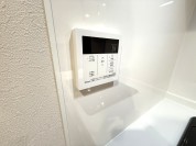 【給湯器リモコン】