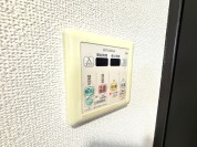 【空調機リモコン】