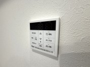 【給湯器リモコン】