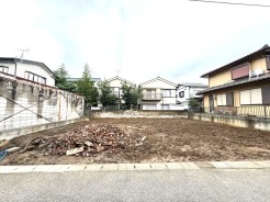 市川市宮久保1丁目