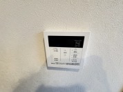 【給湯器リモコン】
